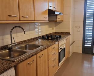 Cuina de Pis de lloguer en  Barcelona Capital amb Aire condicionat, Calefacció i Terrassa
