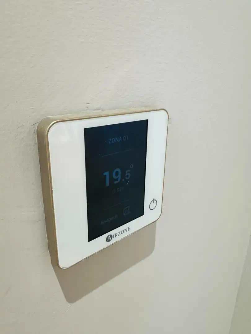 Dormitori de Planta baixa en venda en Sevilla amb Aire condicionat, Calefacció i Moblat
