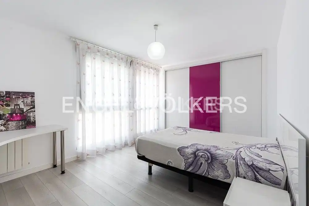 Habitación de Casa o chalet en venta en Zona Avenida Alta - Auditorio