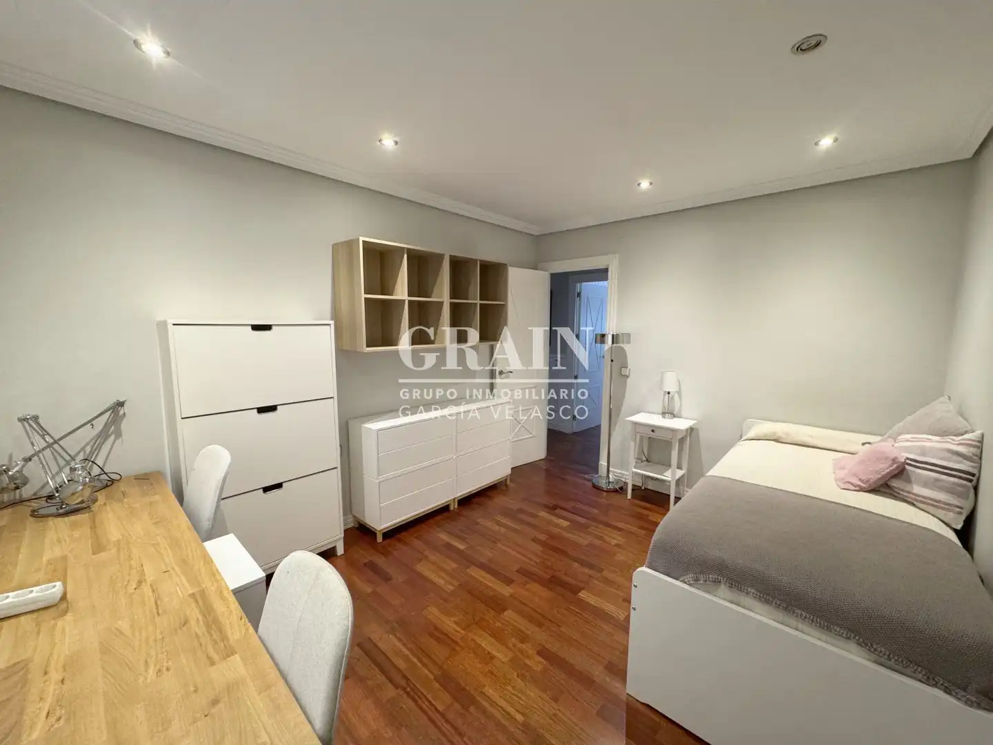 Bedroom of Flat for rent in Albacete  with Air Conditioner and Heating