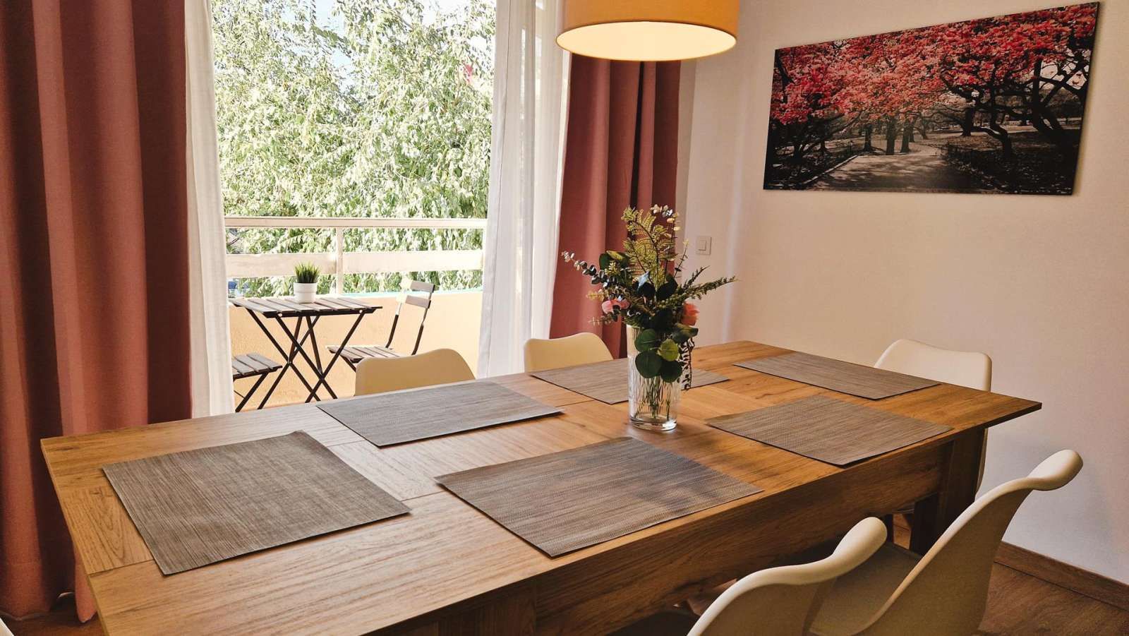 Apartment to share in Plaça de Toros