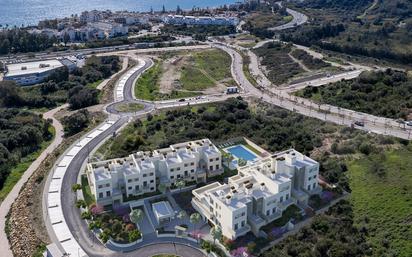 Vista exterior de Pis en venda en Estepona amb Terrassa