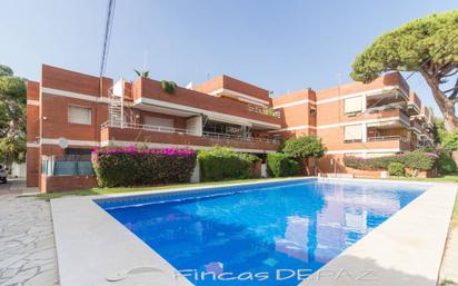 Swimming pool of Apartment for sale in Castelldefels  with Air Conditioner, Heating and Terrace
