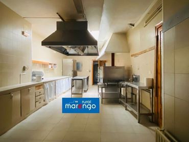 Casa amb jardí en venda a Mirambel