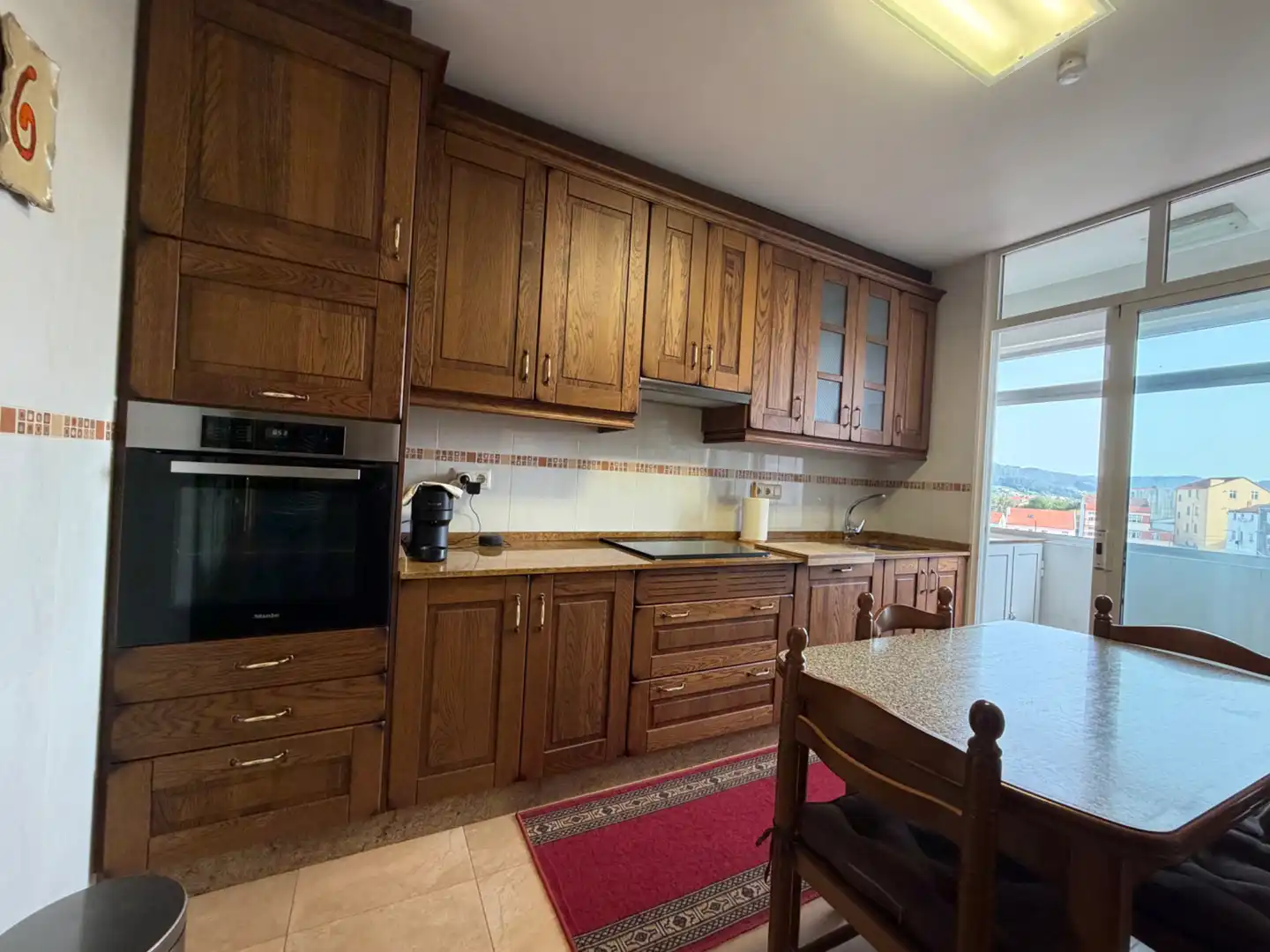 Cuina de Pis en venda en Ferrol amb Calefacció, Traster i Moblat