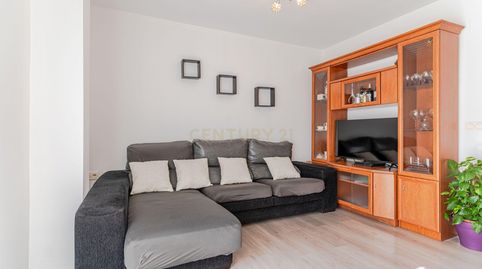 Foto 3 de Piso en venta en Avda. de las Palmeras-carchuna, 1, Calahonda - Carchuna, Motril