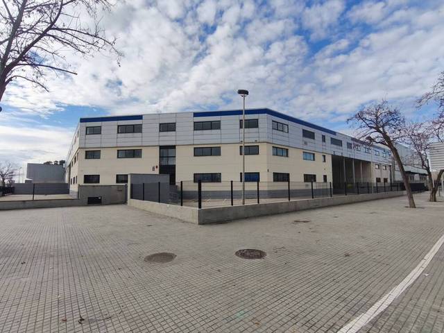 Nave industrial en Alquiler en Eixample Sud - La Barceloneta