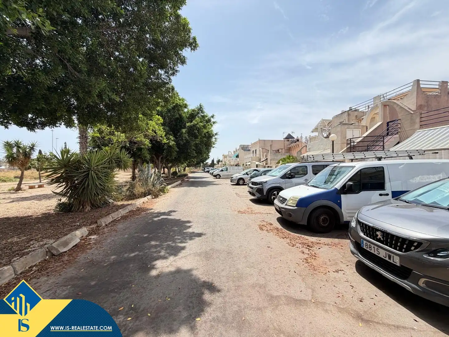 Aparcament de Casa o xalet en venda en Torrevieja amb Aire condicionat, Terrassa i Traster
