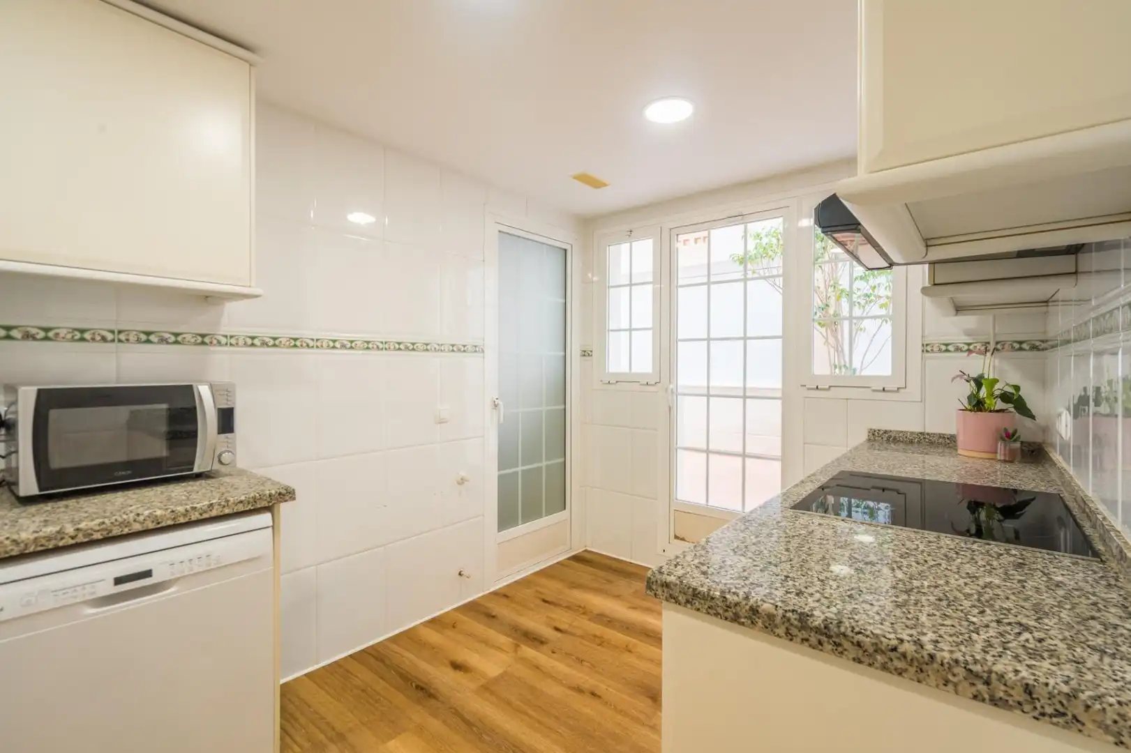 Flat with pool for sale in Calle MILA REIAL, imagen 21