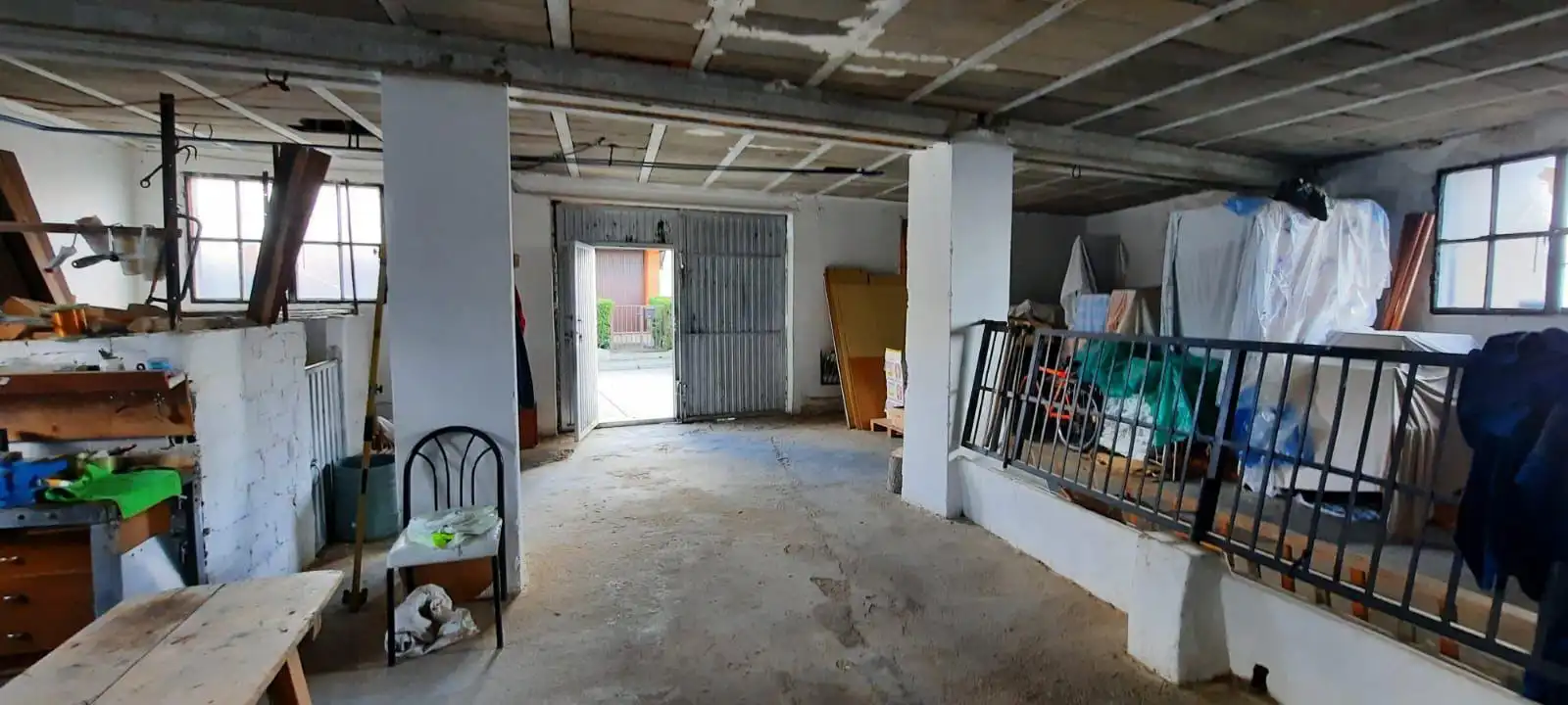 Houses for sale in El Pedroso de la Armuña   with Heating, Terrace and Storage room