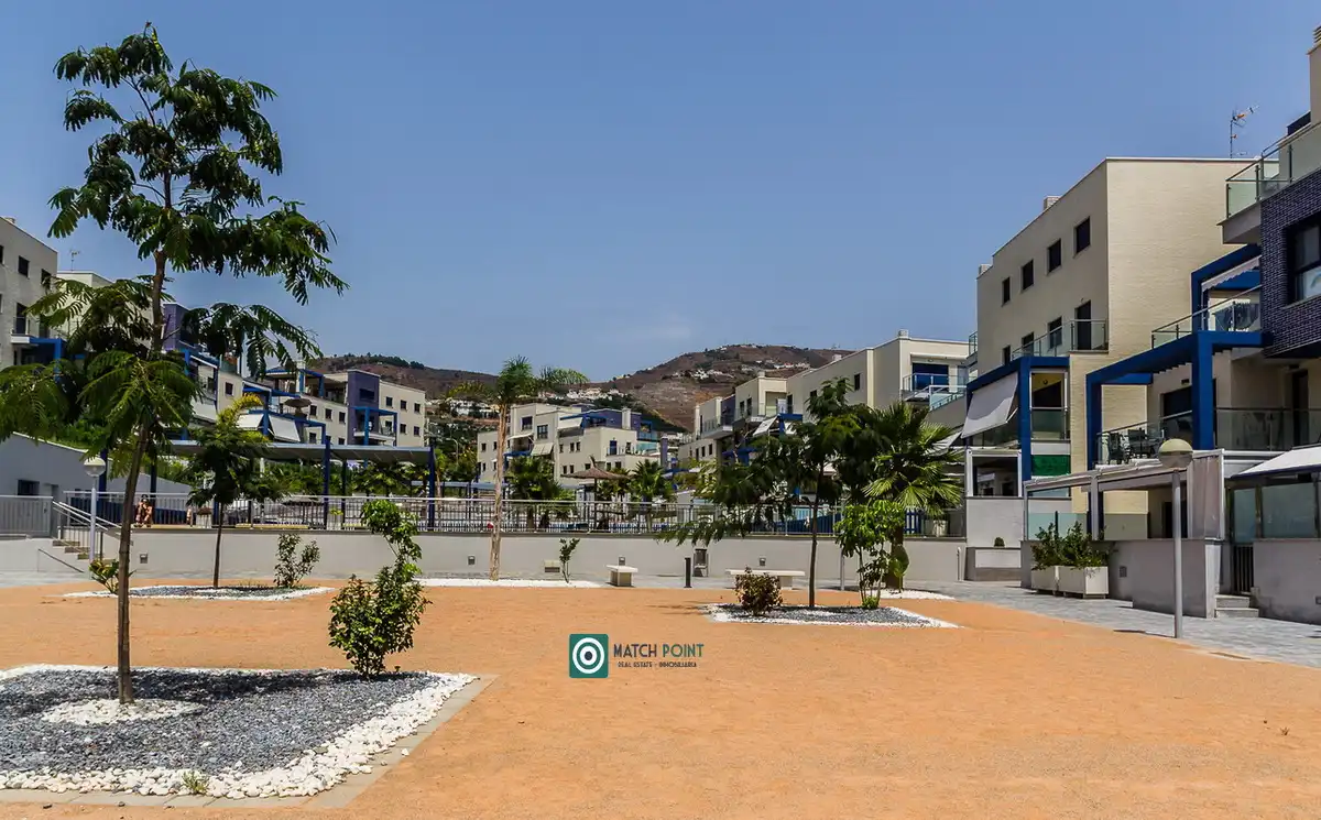 Planta baja de alquiler en Rambla de Cabria, Velilla - Velilla Taramay