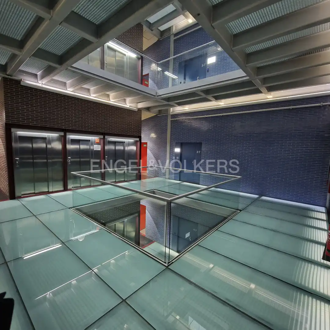 Office space with lift for sale in Santa Coloma de Cervelló, imagen 7