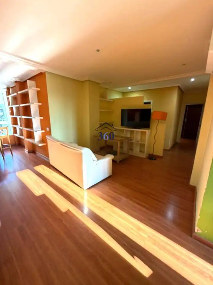 Sala d'estar de Pis en venda en Cáceres amb Aire condicionat, Terrassa i Moblat
