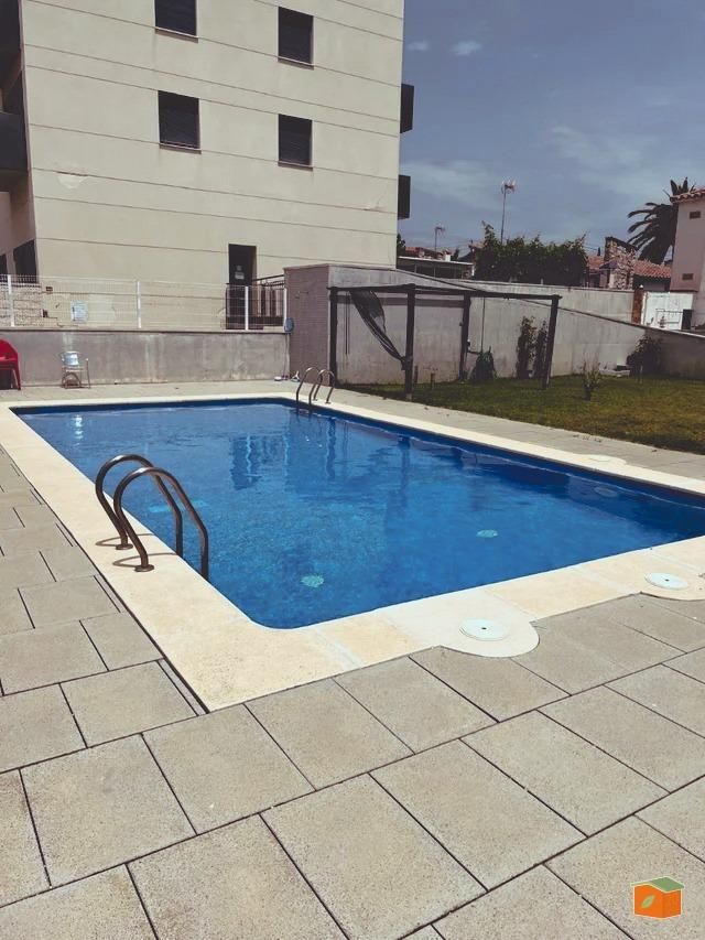Piscina de Planta baixa en venda en Alcanar amb Aire condicionat, Jardí privat i Terrassa