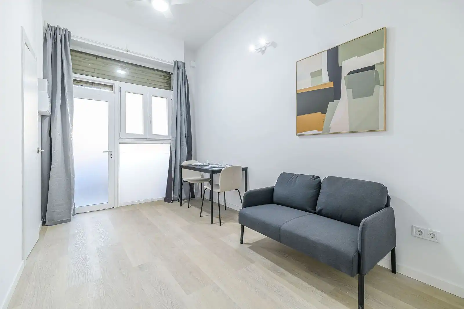Living room of Flat for sale in Barberà del Vallès