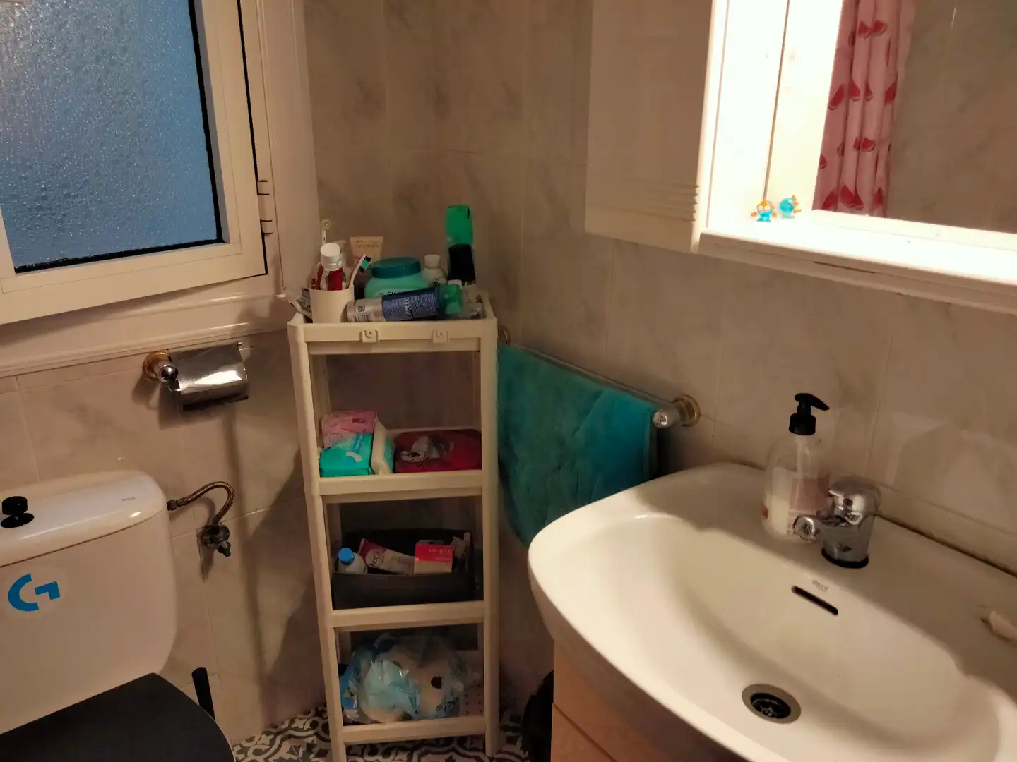 Baño de Piso en venta en Santa Coloma de Gramenet con Parquet y Balcón