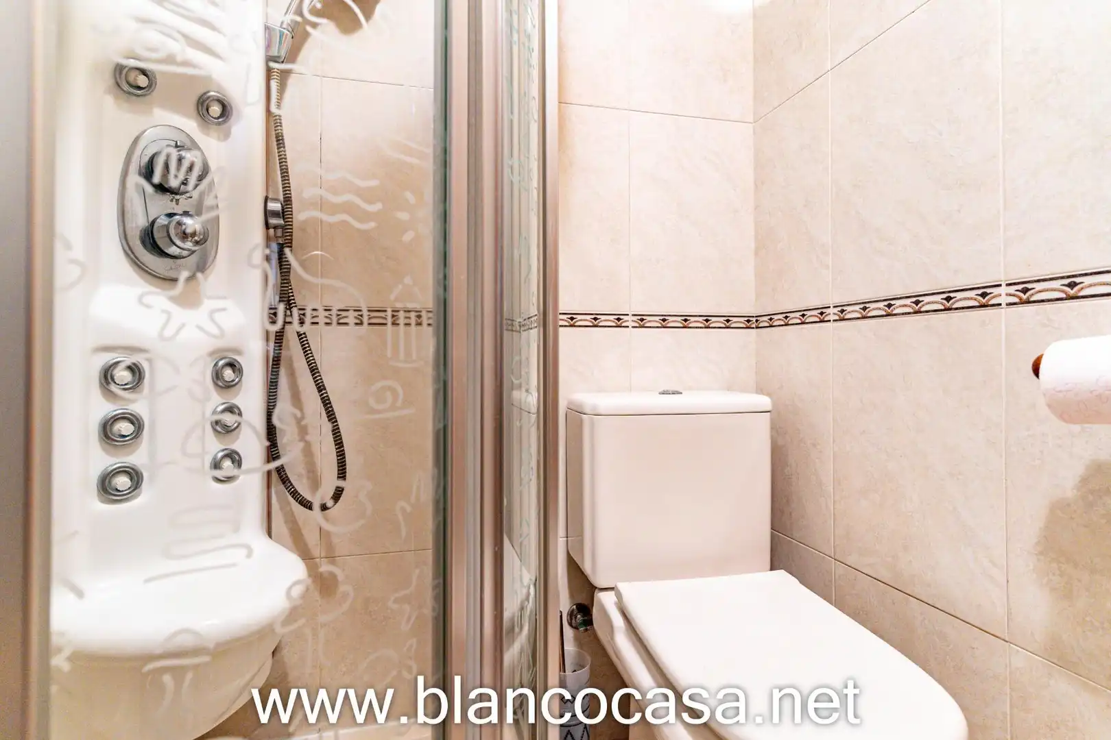 Bany de Casa o xalet en venda en Malpica de Bergantiños amb Calefacció i Traster