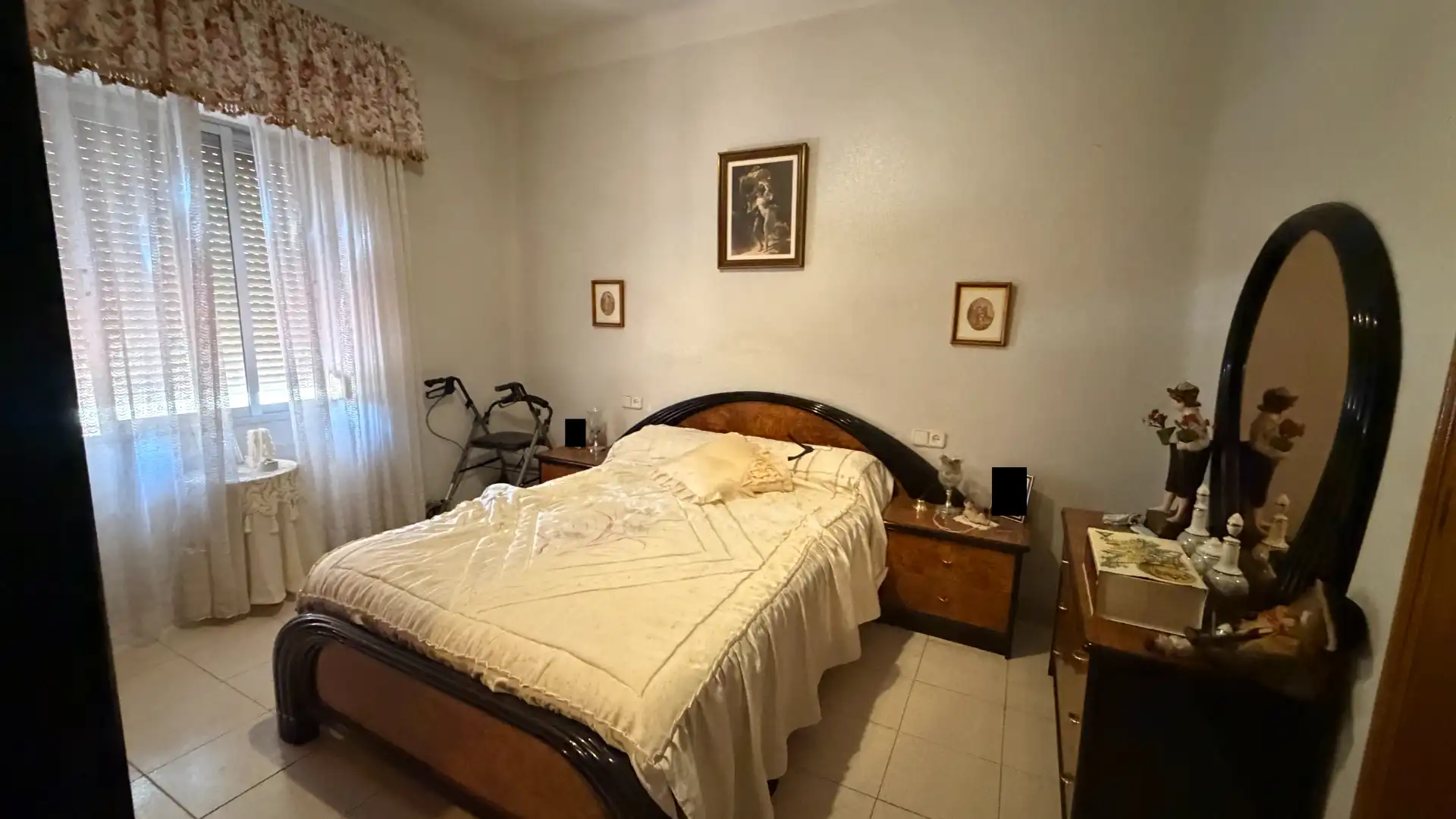 Dormitori de Casa o xalet en venda en Úbeda amb Aire condicionat, Terrassa i Traster