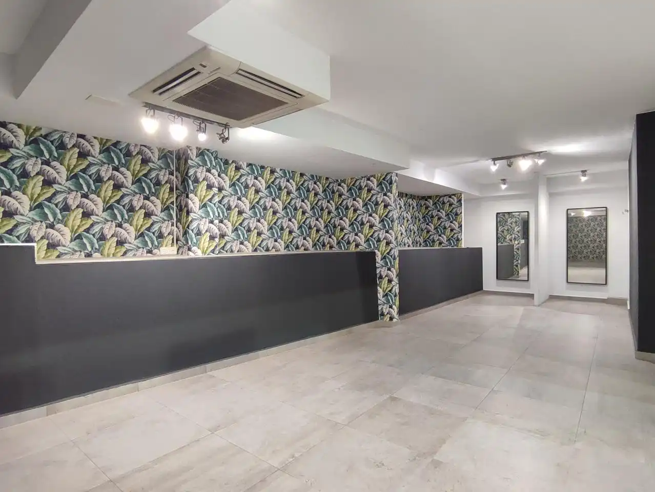 Local comercial en venda a Tesifonte Gallego, imagen 4