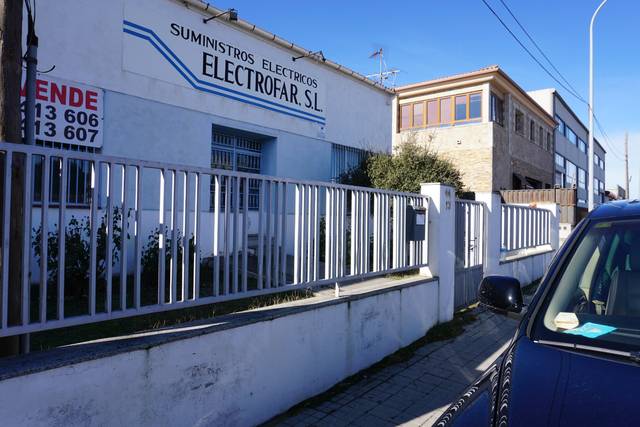 Nave industrial en Venta en Calle del Rio Pisuerga, 44 en Hervencias Altas - El Pinar