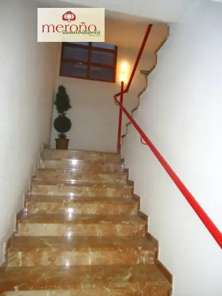 Oficina de alquiler en Elche / Elx