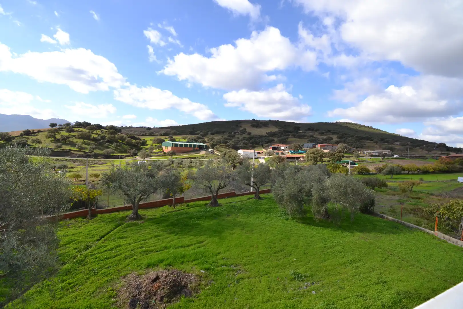 Vista exterior de Casa o chalet en venta en Villar del Pedroso con Aire acondicionado, Calefacción y Jardín privado