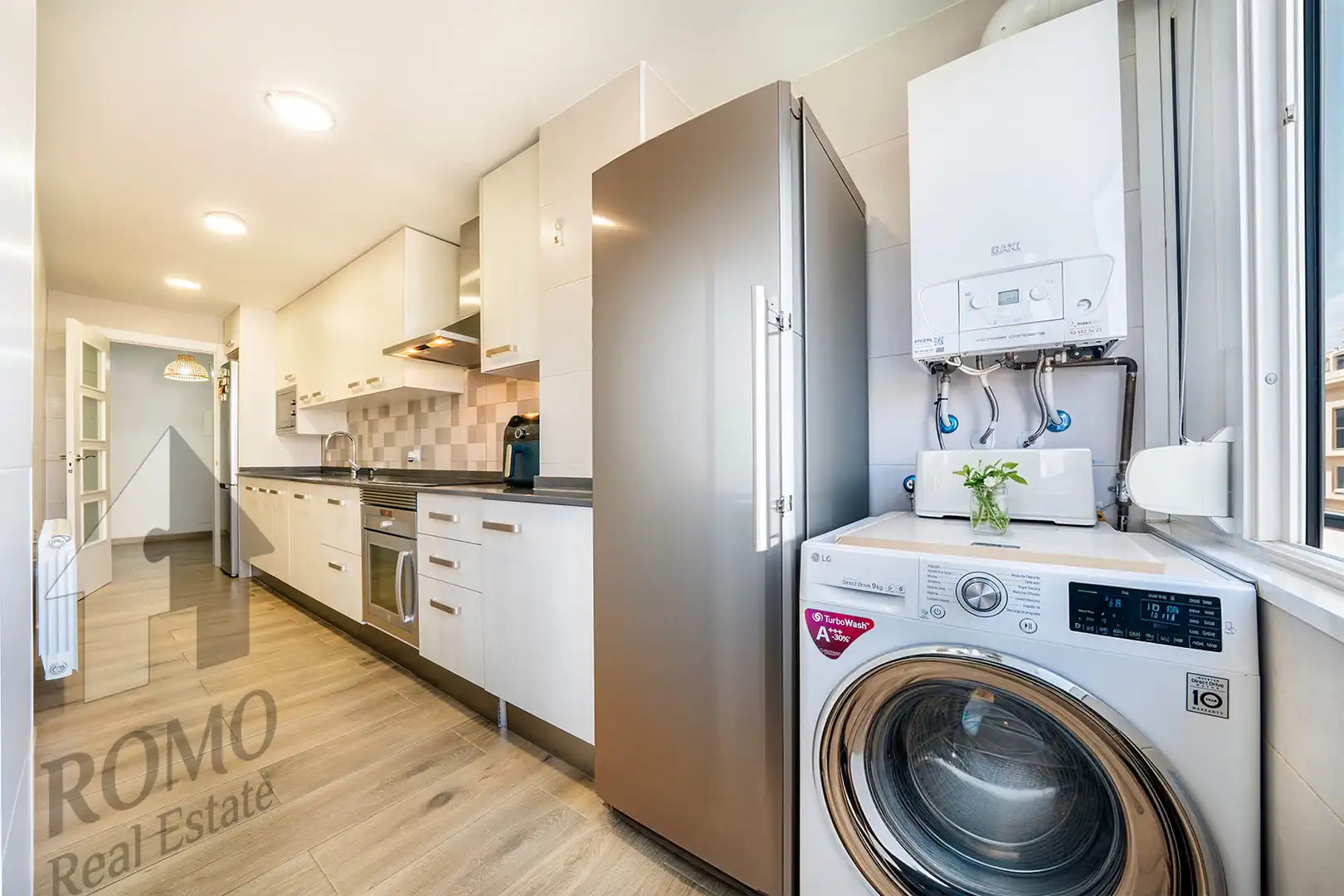 Cocina de Piso en venta en Santa Perpètua de Mogoda con Calefacción y Balcón