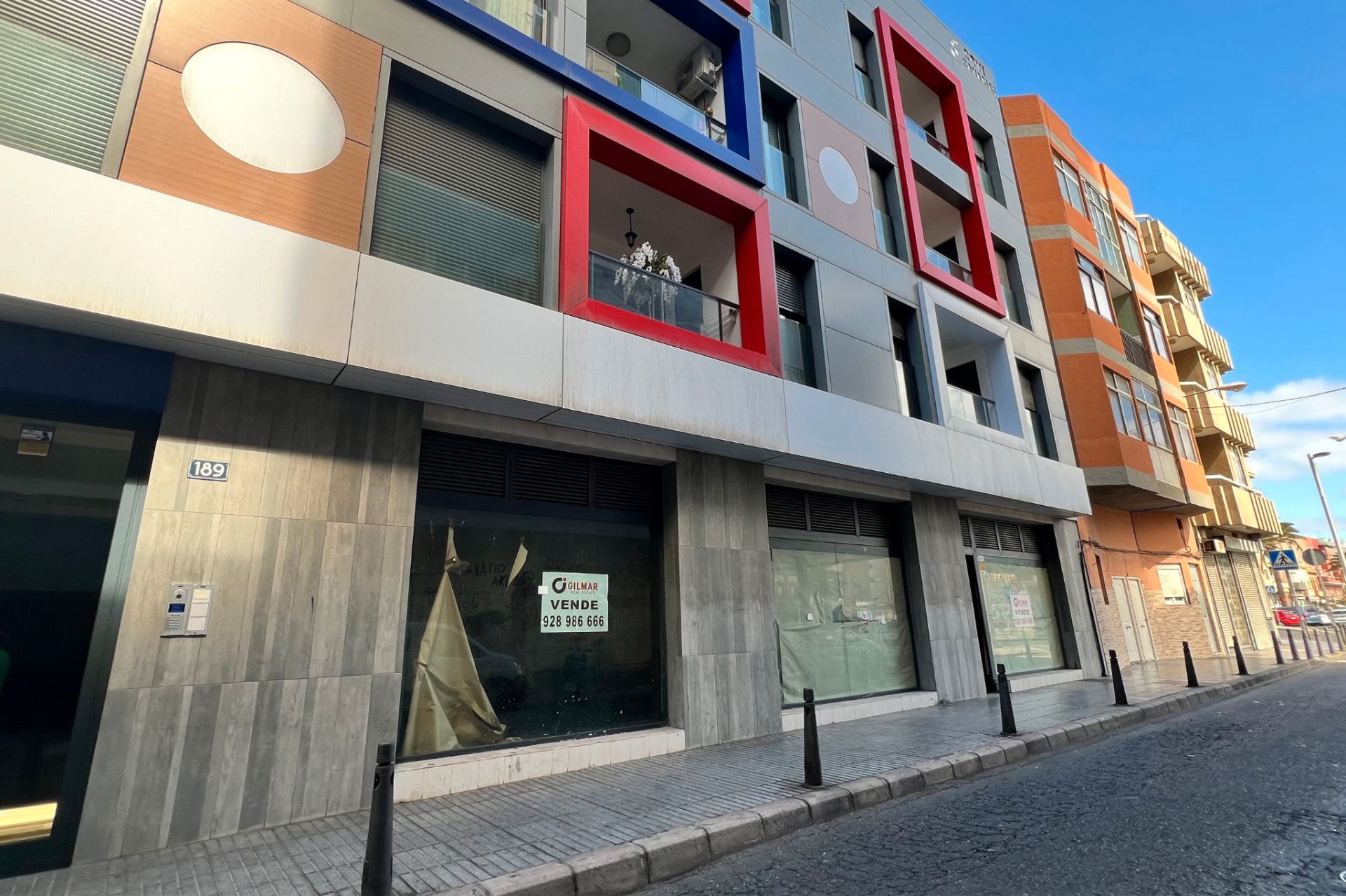 Vista exterior de Local en venta en Las Palmas de Gran Canaria