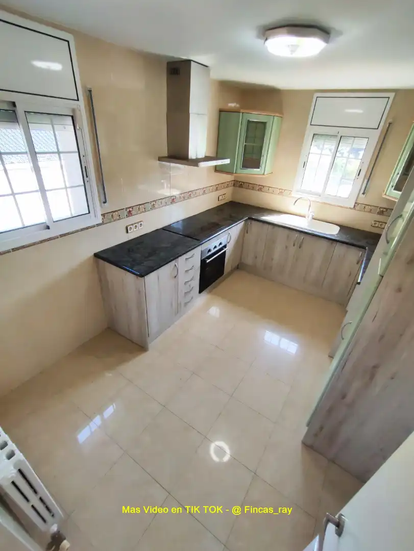 Cocina de Casa o chalet en venta en Bigues i Riells del Fai con Calefacción, Jardín privado y Terraza
