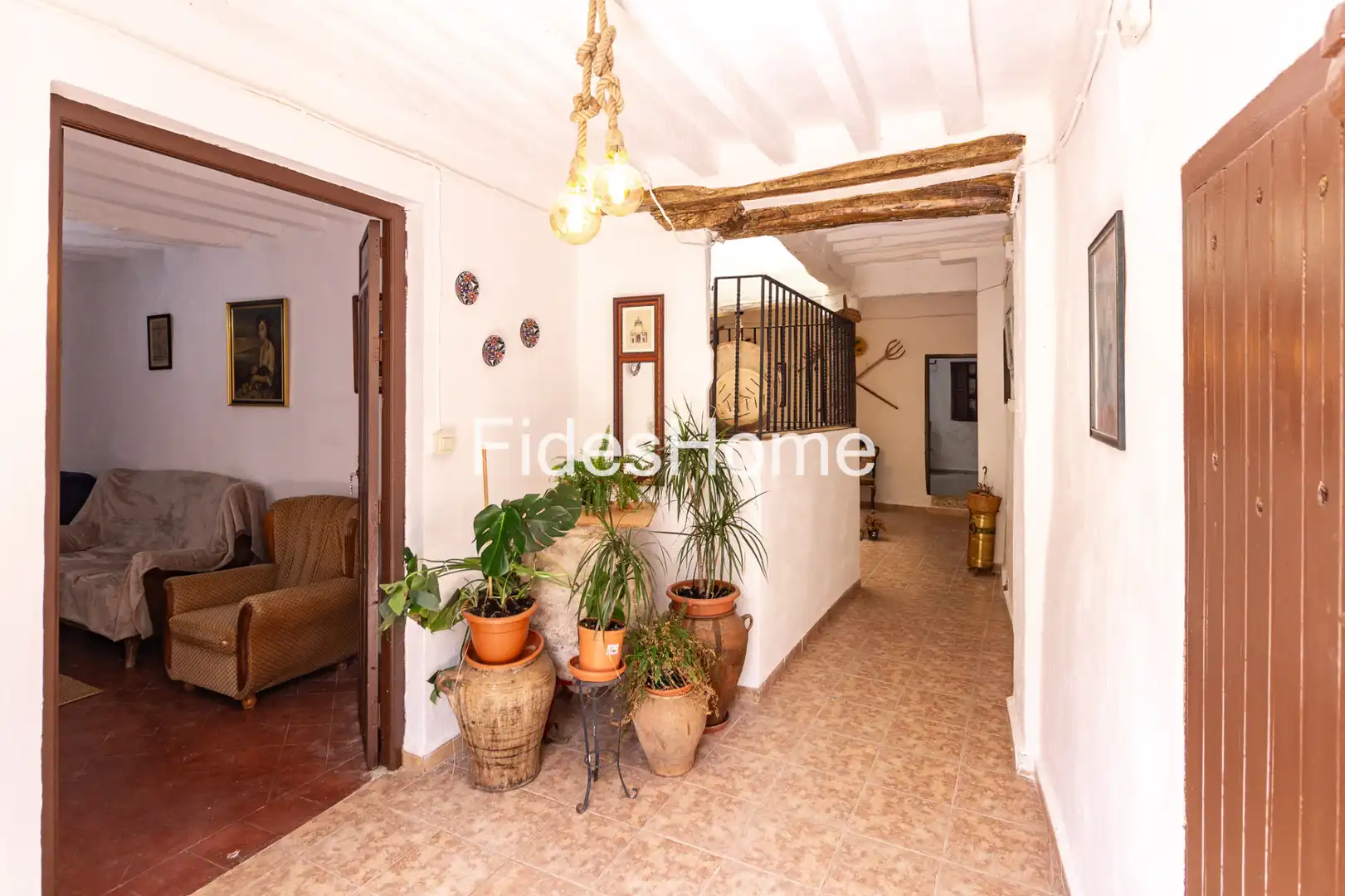 Adosado con jardín en venta en Calle Santisima Trinidad 5, imagen 2