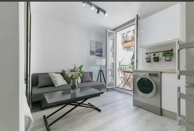 Piso en Alquiler en N/A en El Raval