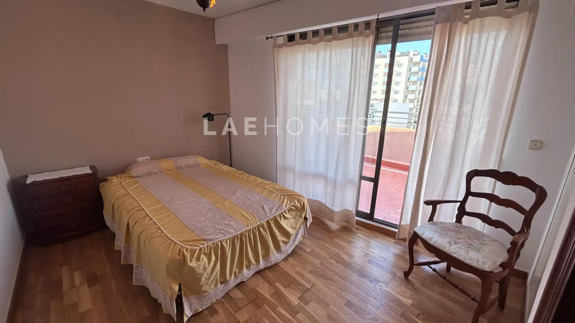 Bedroom of Attic for rent in El Campello  with Air Conditioner, Parquet flooring and Furnished