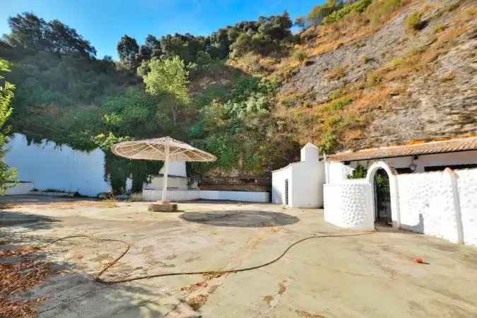 Vista exterior de Finca rústica en venta en Arriate con Jardín privado y Terraza