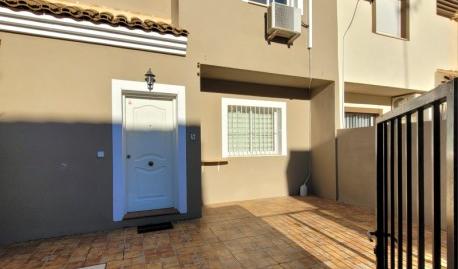 Photo 3 of Single-family semi-detached for sale in Calle la Granja, 10, Fuente de Piedra, Málaga