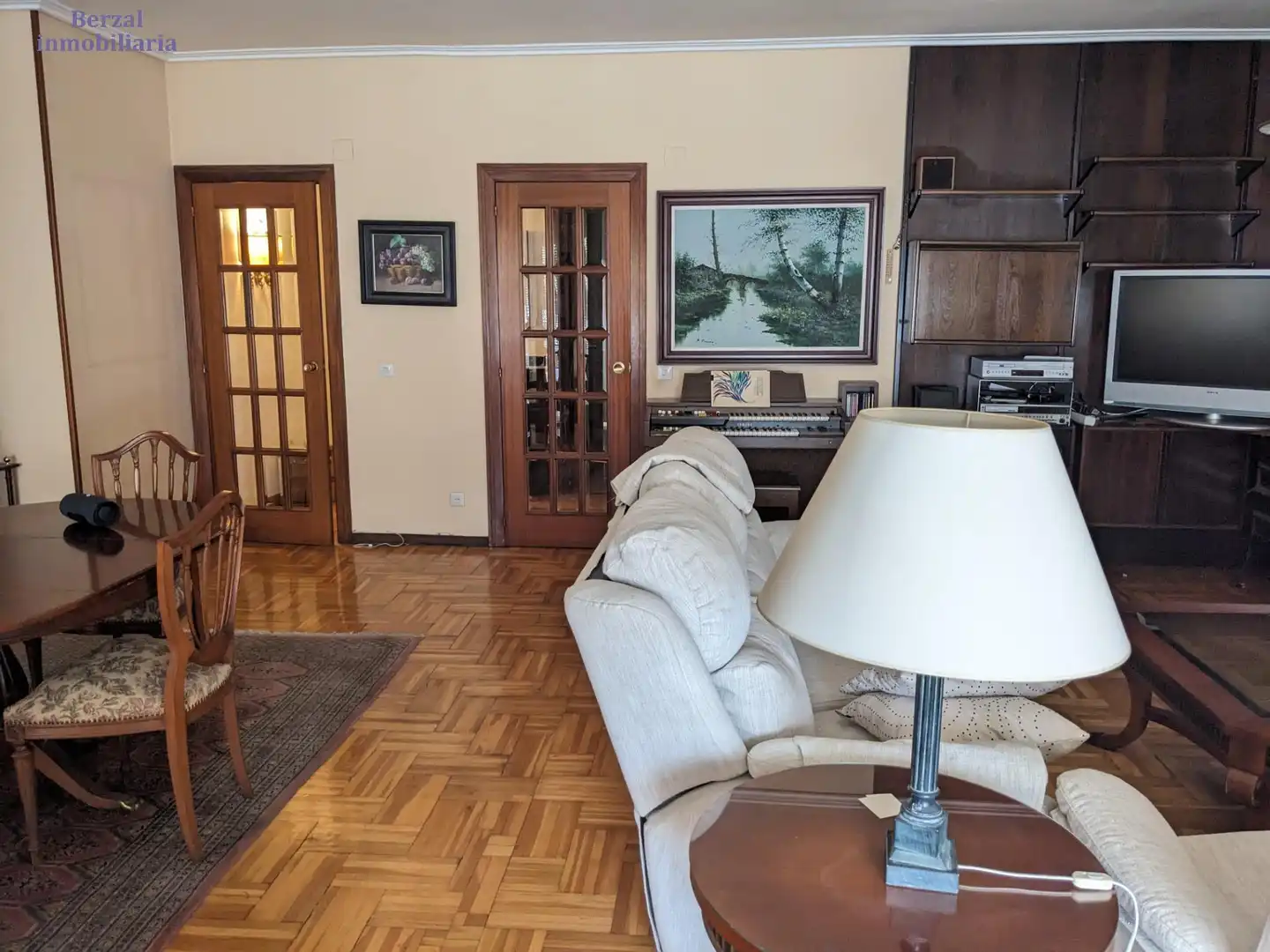 Sala d'estar de Pis en venda en  Logroño amb Calefacció i Terrassa