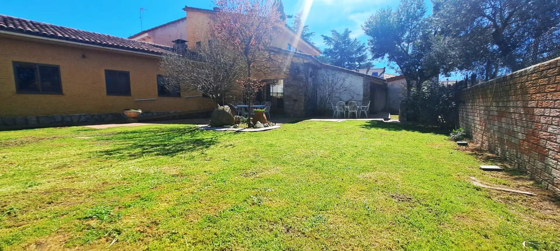 Jardí de Casa o xalet en venda en Talamanca de Jarama amb Calefacció, Jardí privat i Forn