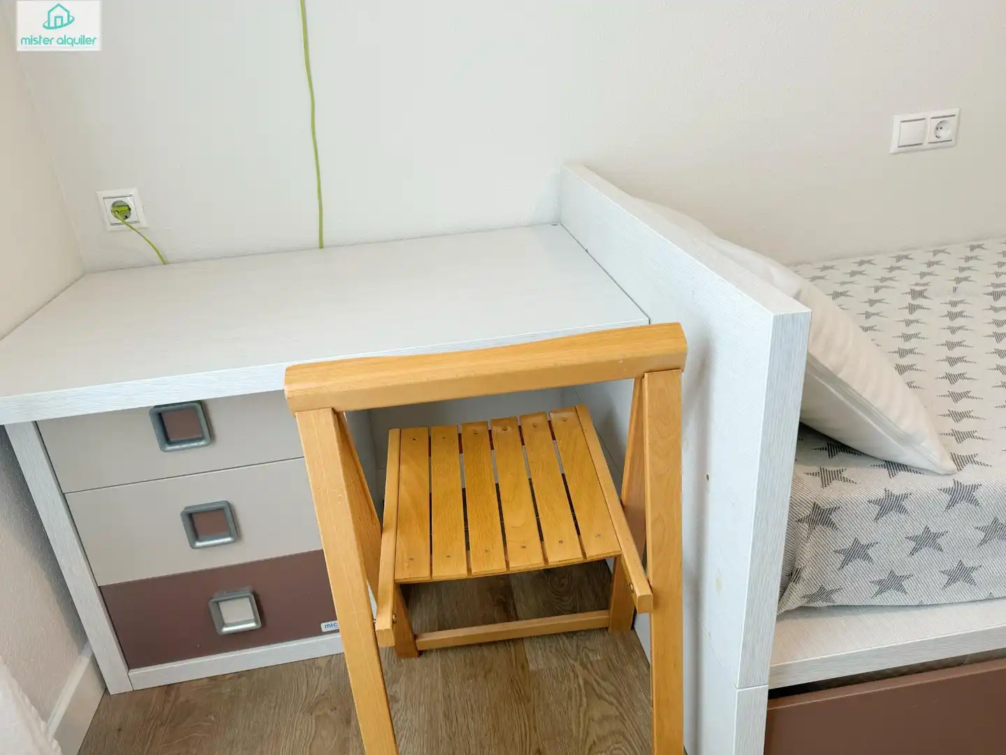 Habitación de Apartamento de alquiler en Sant Joan d'Alacant con Aire acondicionado, Jardín privado y Terraza