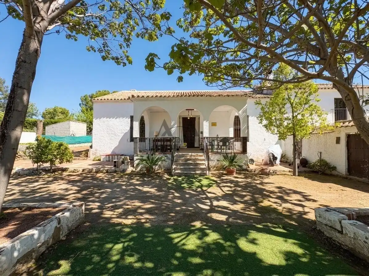 Vista exterior de Casa o chalet en venta en Lucena