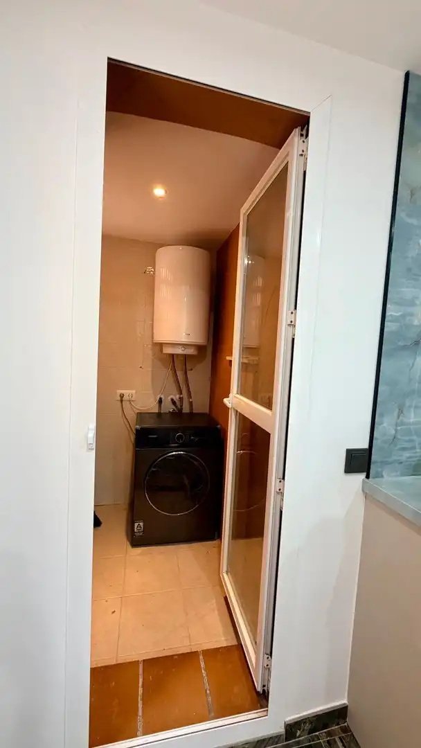 Bathroom of Apartments for rent in Marbella  with Air Conditioner, Heating and Private garden