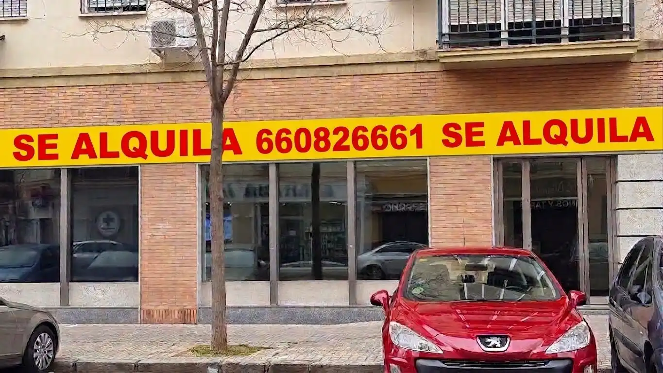 Commercial properties for rent in Sevilla  with Air Conditioner