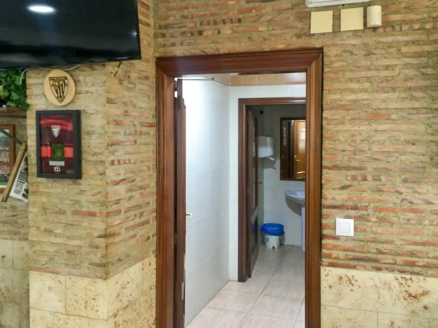 Bany de Local en venda en Sagunto / Sagunt amb Aire condicionat i Moblat