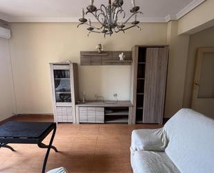 Flat to rent in De La Vera, Centro Ciudad