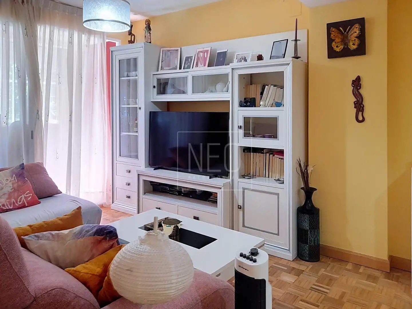Sala de estar de Planta baja en venta en Madrid con Calefacción, Parquet y Terraza