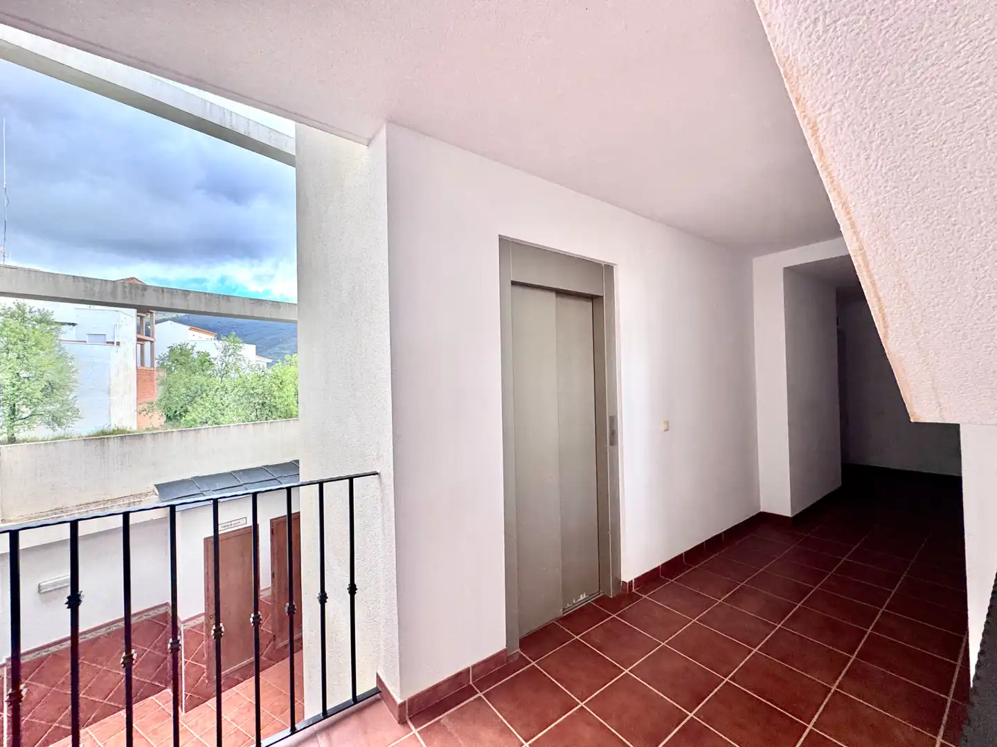 Terraza de Apartamento en venta en Paterna del Río con Terraza, Trastero y Amueblado