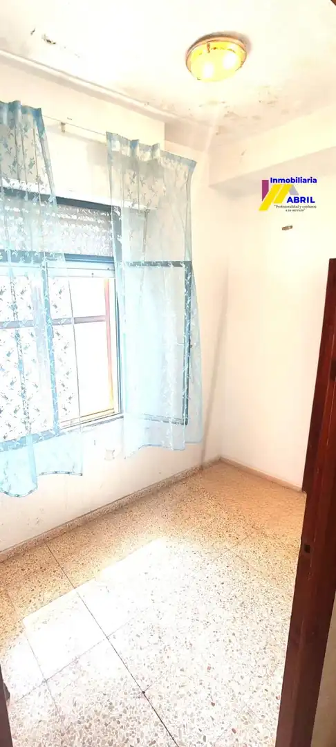 Habitación de Casa o chalet en venta en Tavernes de la Valldigna