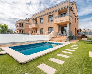 Swimming pool of Single-family semi-detached for sale in Salou  with Air Conditioner, Heating and Private garden