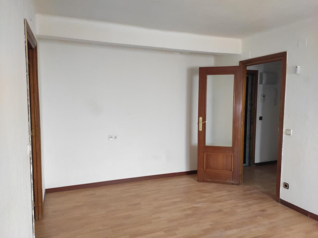 Flat for sale in  Madrid Capital  with Parquet flooring