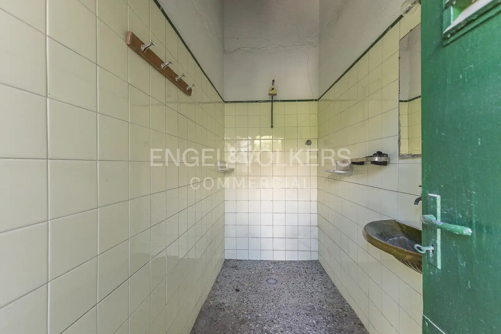 Bany de Edifici en venda en El Prat de Llobregat