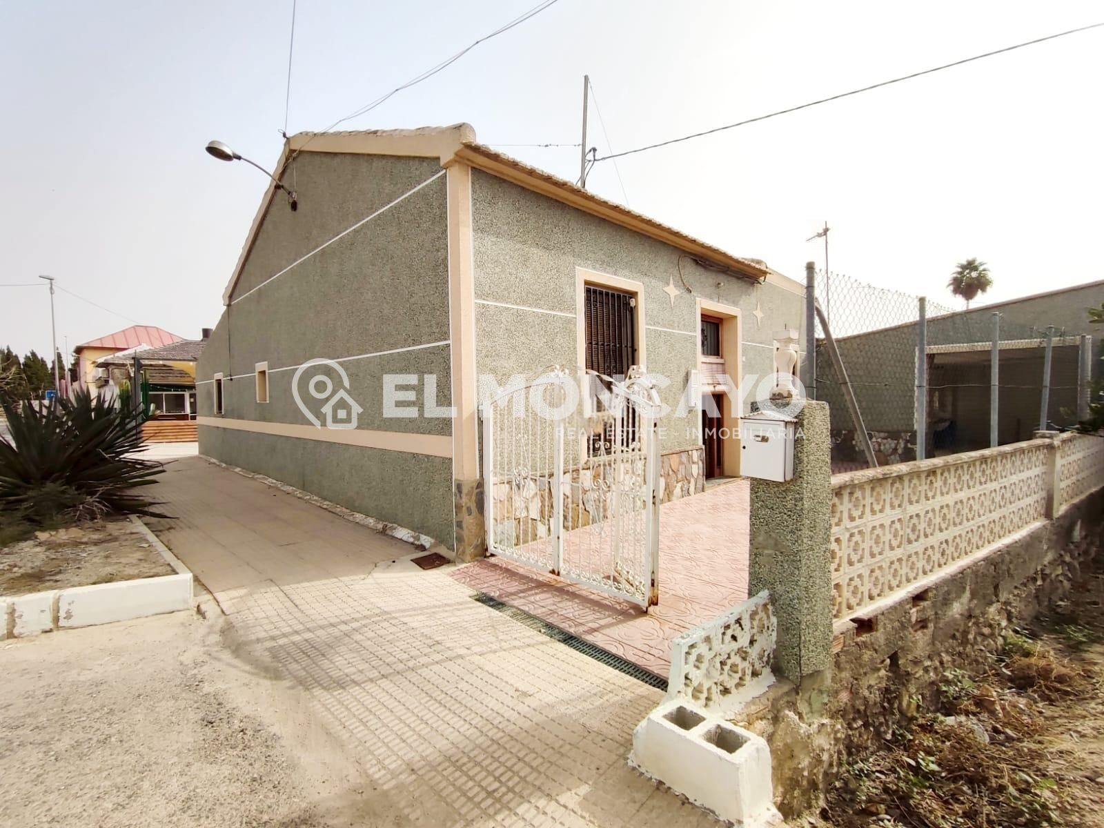 Exterior view of House or chalet for sale in Formentera del Segura  with Private garden, Terrace and Storage room