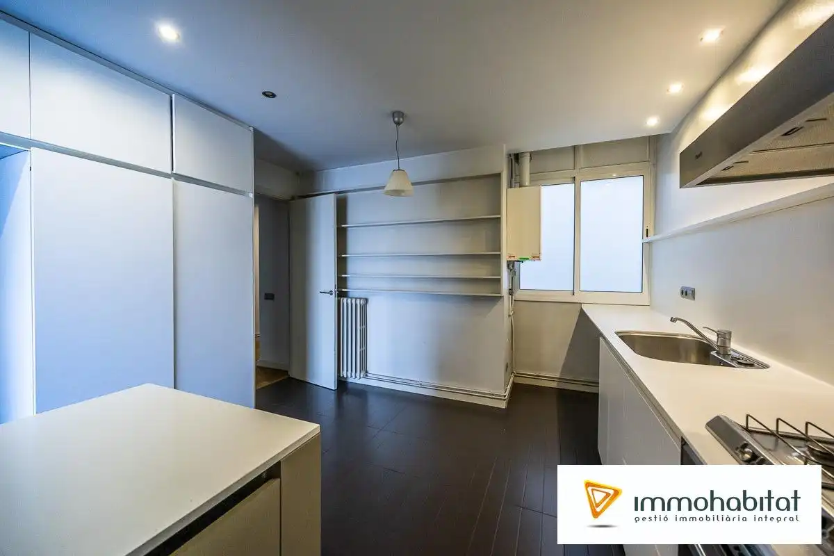 Cocina de Piso en venta en Sabadell con Aire acondicionado, Calefacción y Parquet